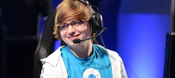 新版艾希重返赛场?世界第一艾希最强出装攻略