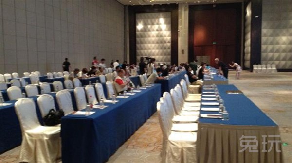 CMEG高峰论坛提要 移动电子竞技跨入新时代