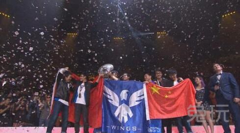 解说娃娃反复打脸 游戏主播是否从属电子竞技