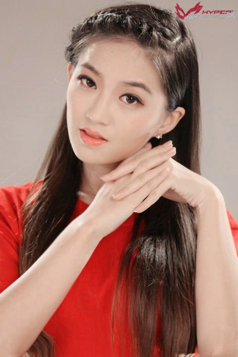 美女图片鉴赏 SusuQ领衔DOTA2美女战队宣传