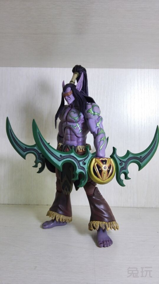 风暴英雄玩家周边分享 国产neca伊利丹手办