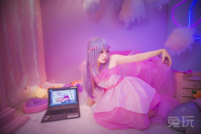 和泉纱雾 周年礼服(7)_兔玩网