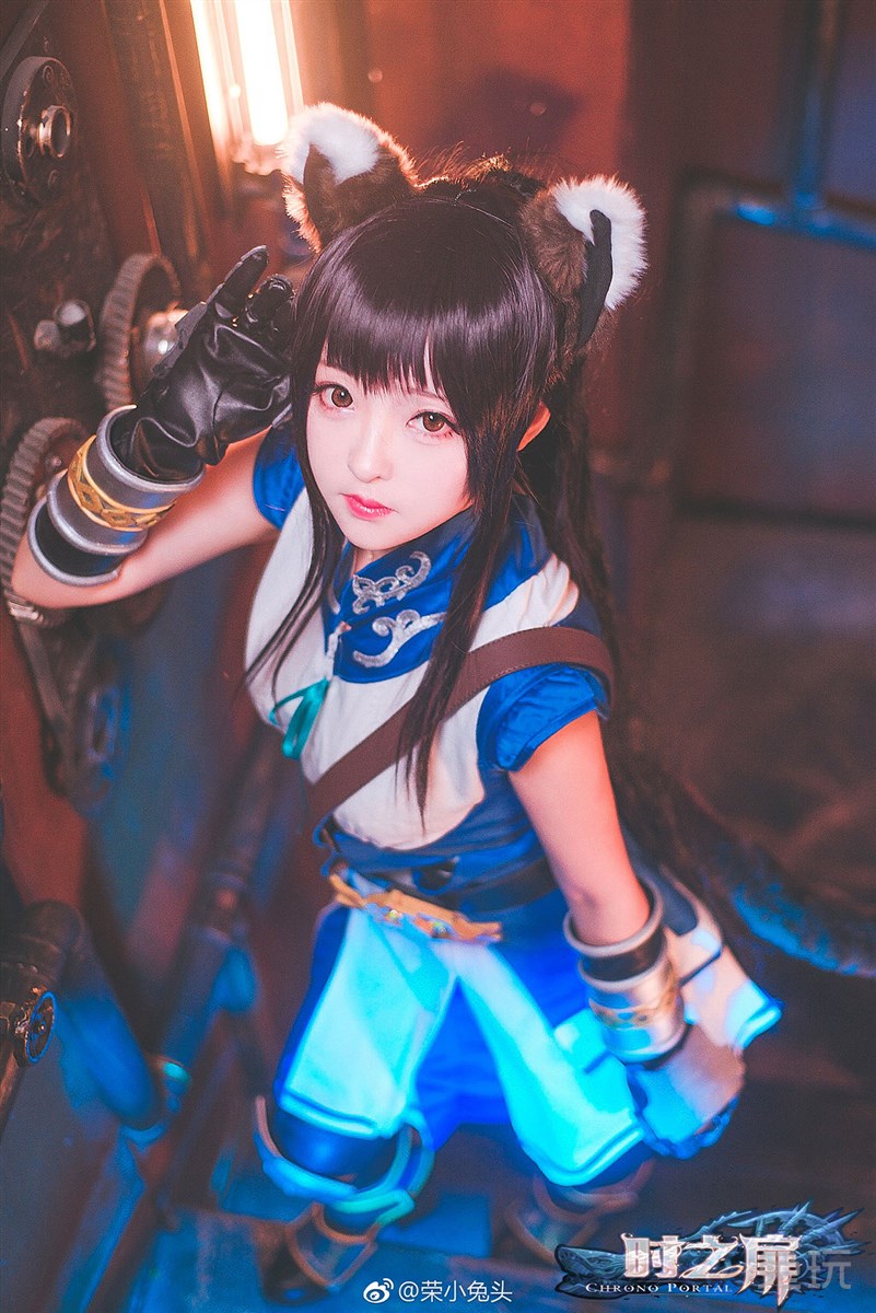 标签:                cos爱丽丝@荣小兔头